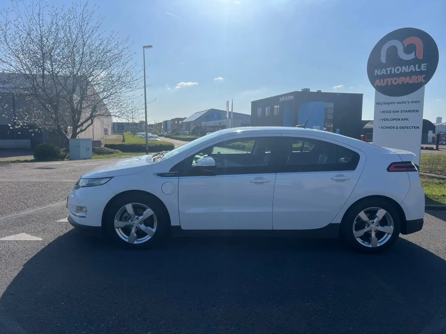 Chevrolet Volt 2012 * 1.4 LTZ * Hybride * FULL OPTIONS !! Alb - 2