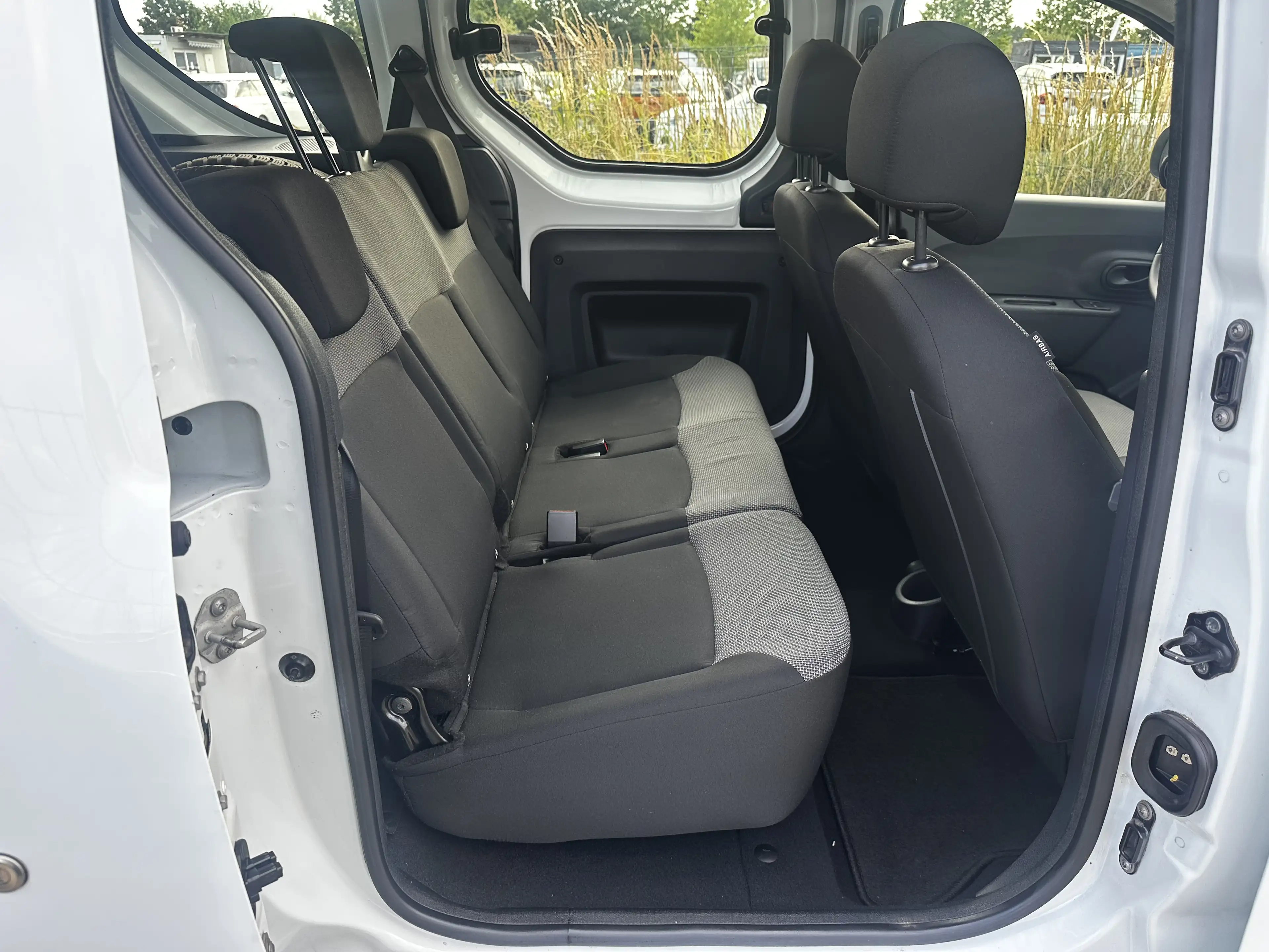 Dacia Dokker Dokker SCe 100 Access — photo 8