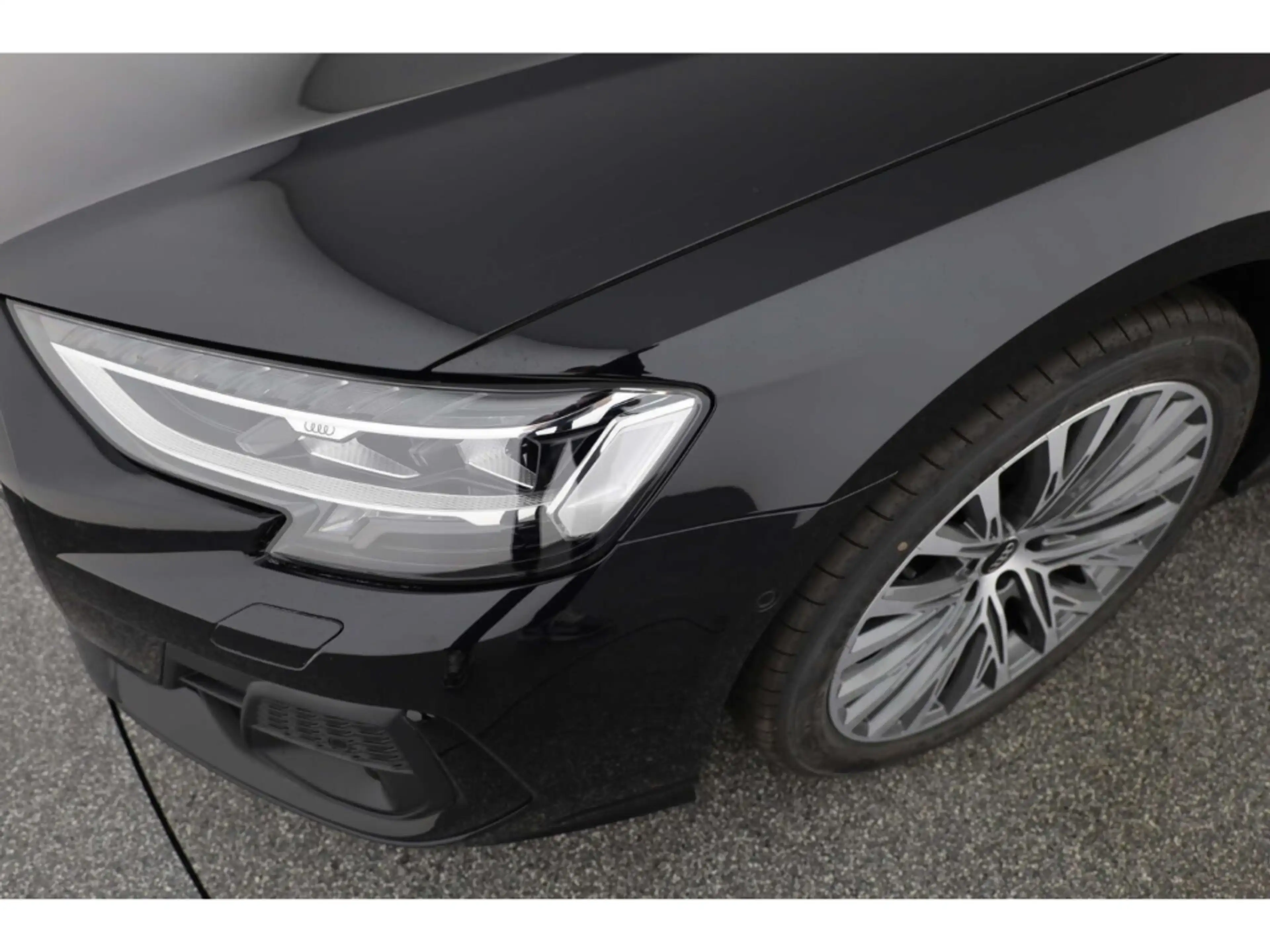Audi A8 L 60 TFSI e quattro S line P-DacH/20''/360/HUD — photo 7