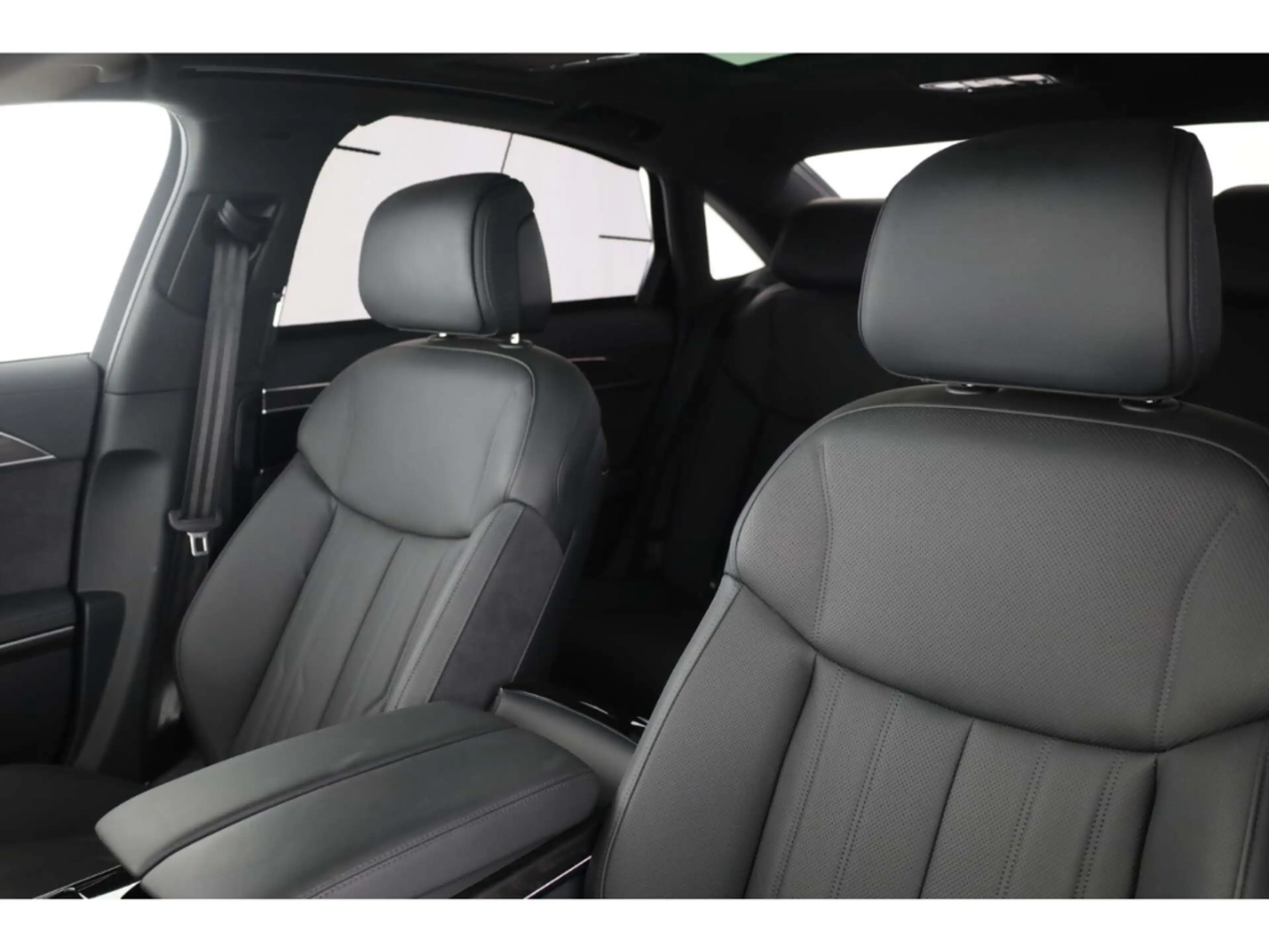 Audi A8 L 60 TFSI e quattro S line P-DacH/20''/360/HUD — photo 11