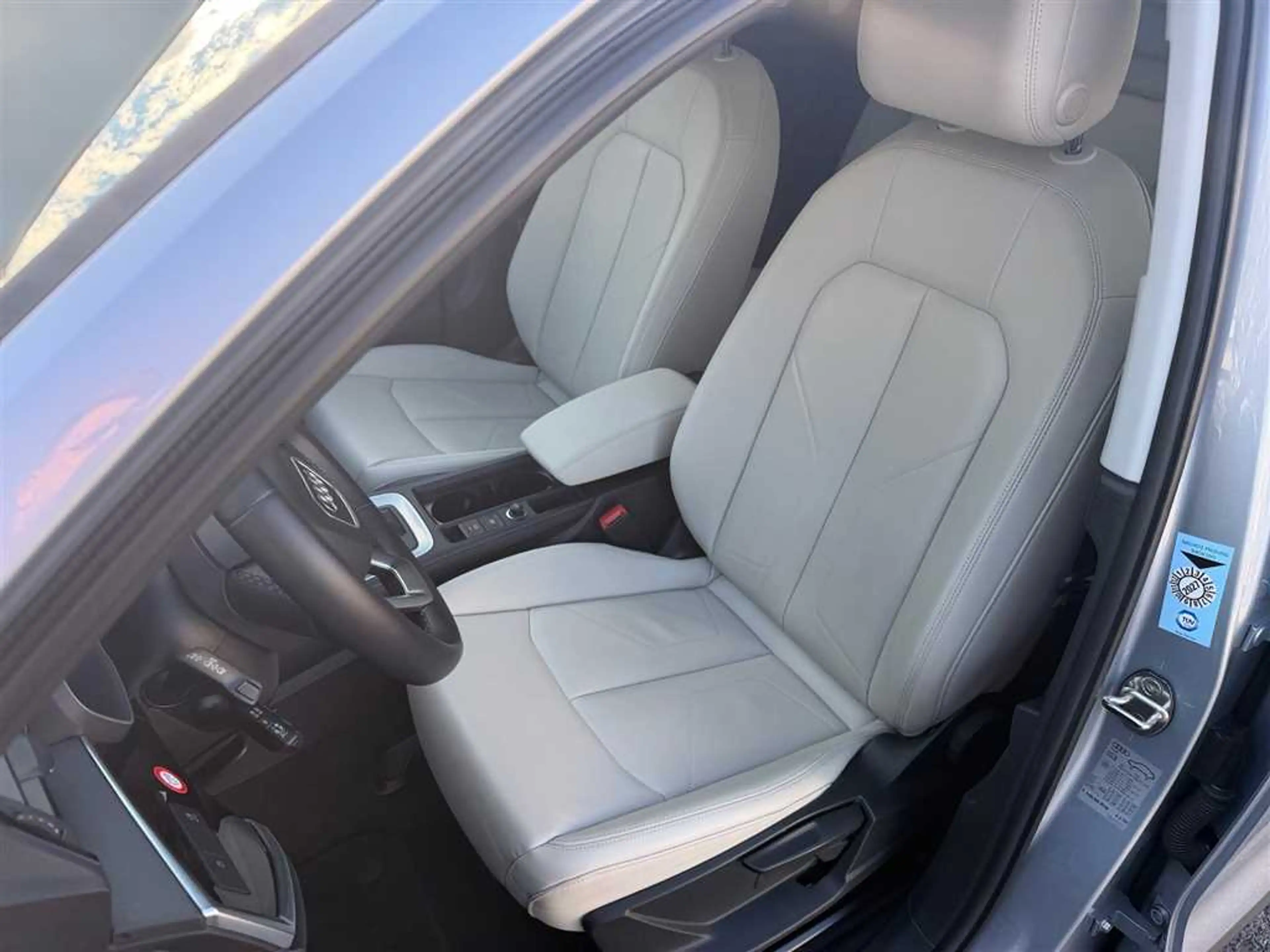 Audi Q3 40 2.0 TFSI quattro S-tronic — photo 15