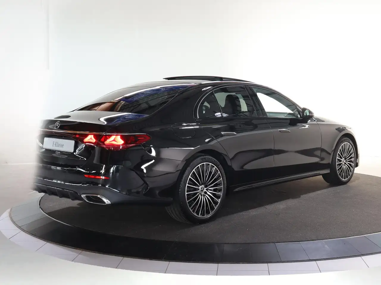 Mercedes-Benz E-Class 2026