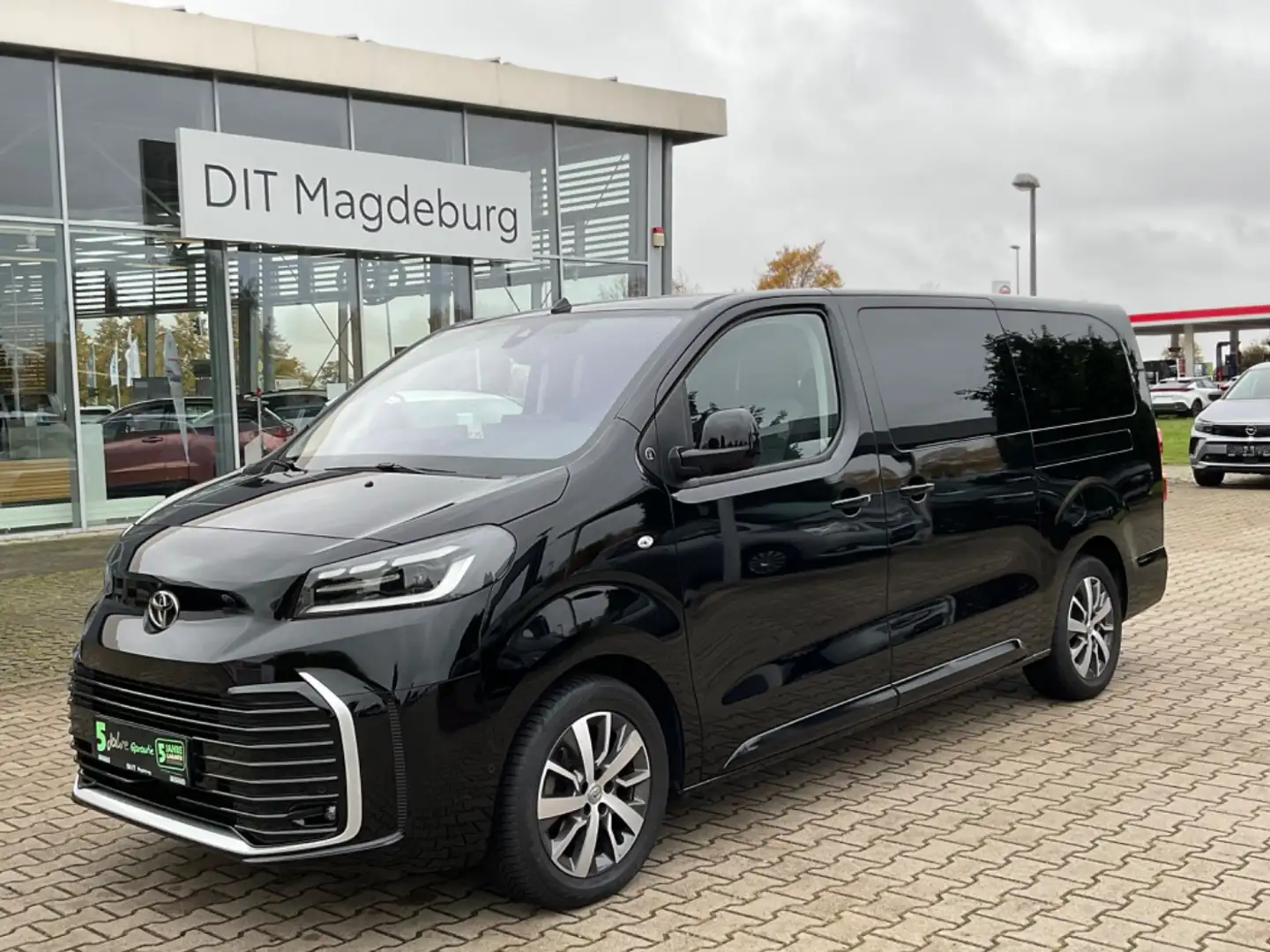 Toyota Proace Verso 2.0 Team D L2 ACC+LED+Navi+SHZ+CarPlay Schwarz - 2