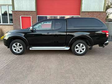 2.4 DI-D Club Cab intense