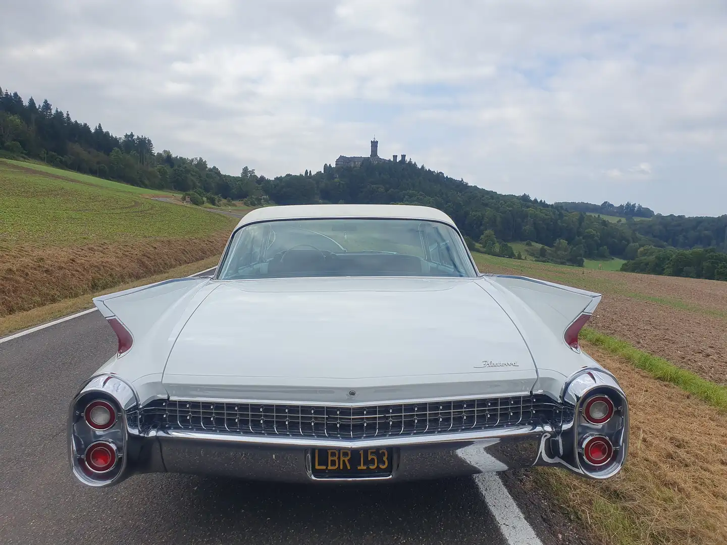 Cadillac Fleetwood Alb - 2