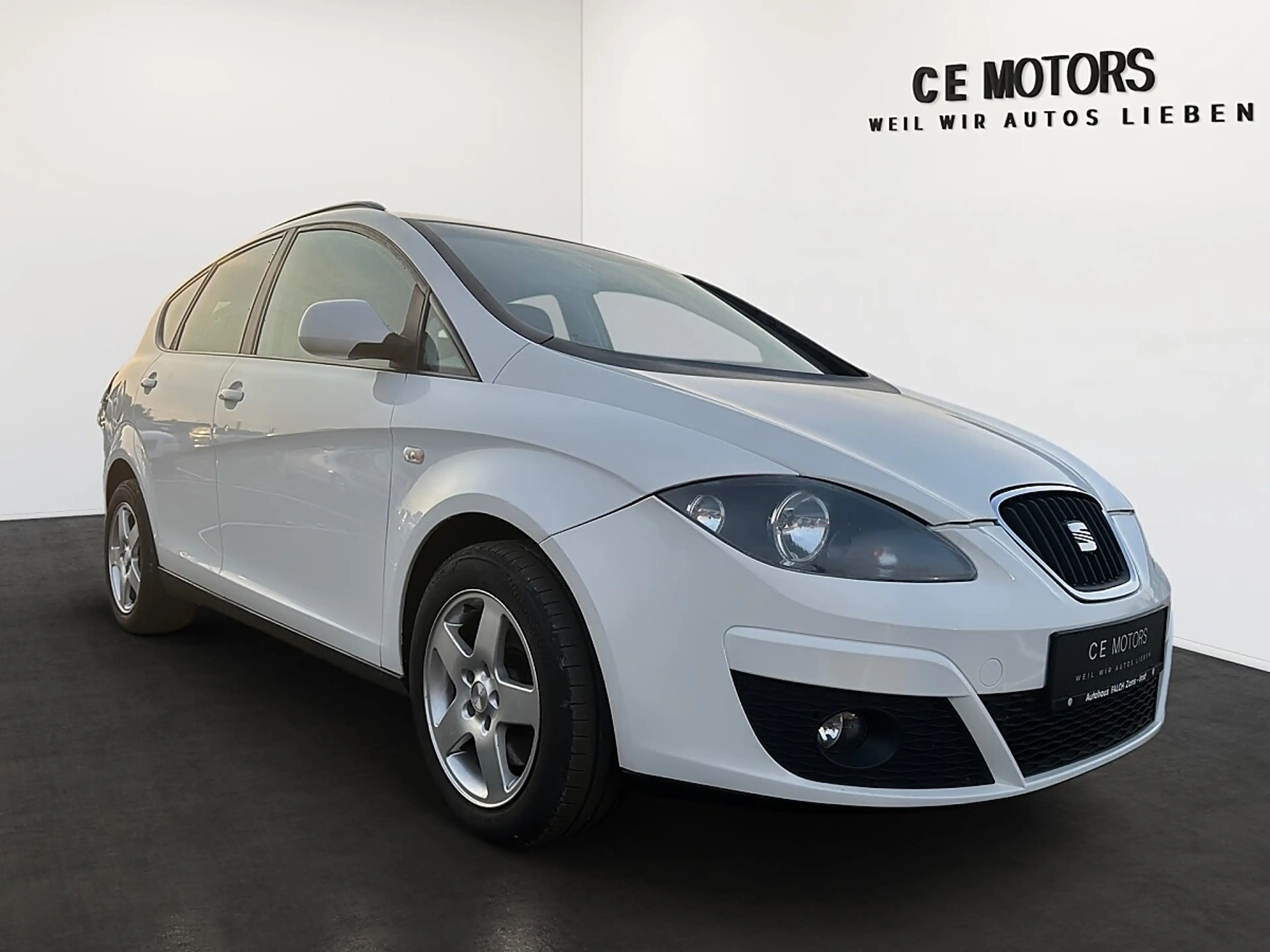 SEAT Altea XL Chili 1,9 TDi DPF 4WD — photo 3