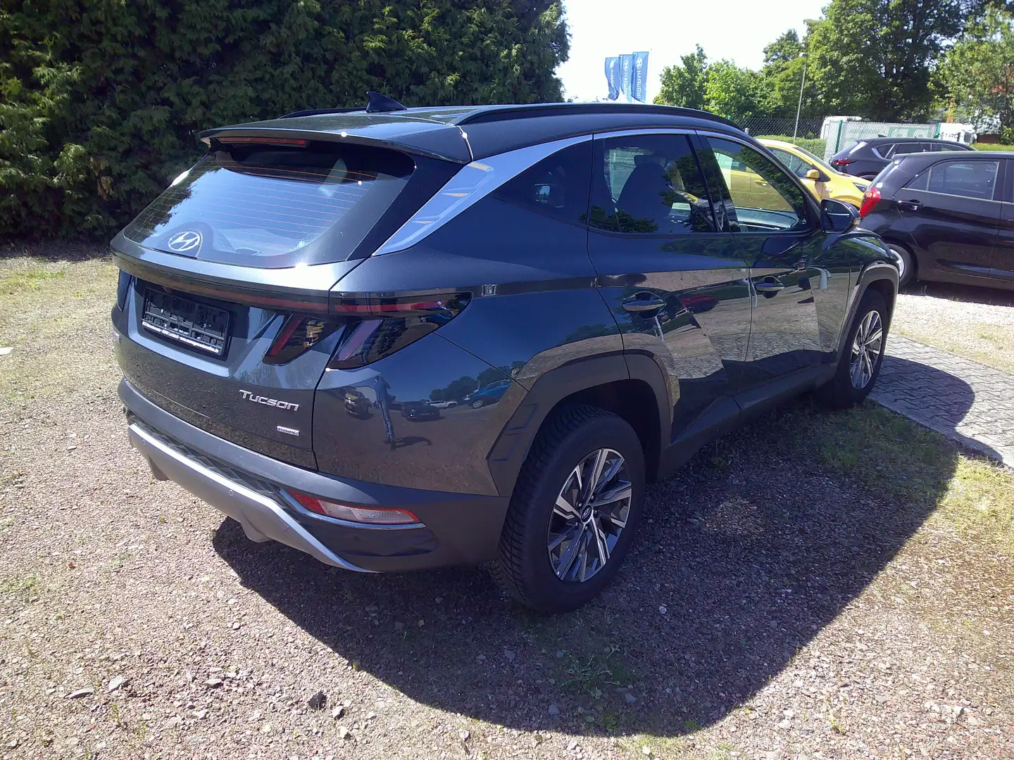Hyundai TUCSON 4WD,LED,Shzg,Kamera,PDC,Navi,Allwetterb., Grau - 2