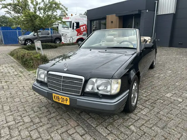 Mercedes-Benz E 320 E320 Cabrio