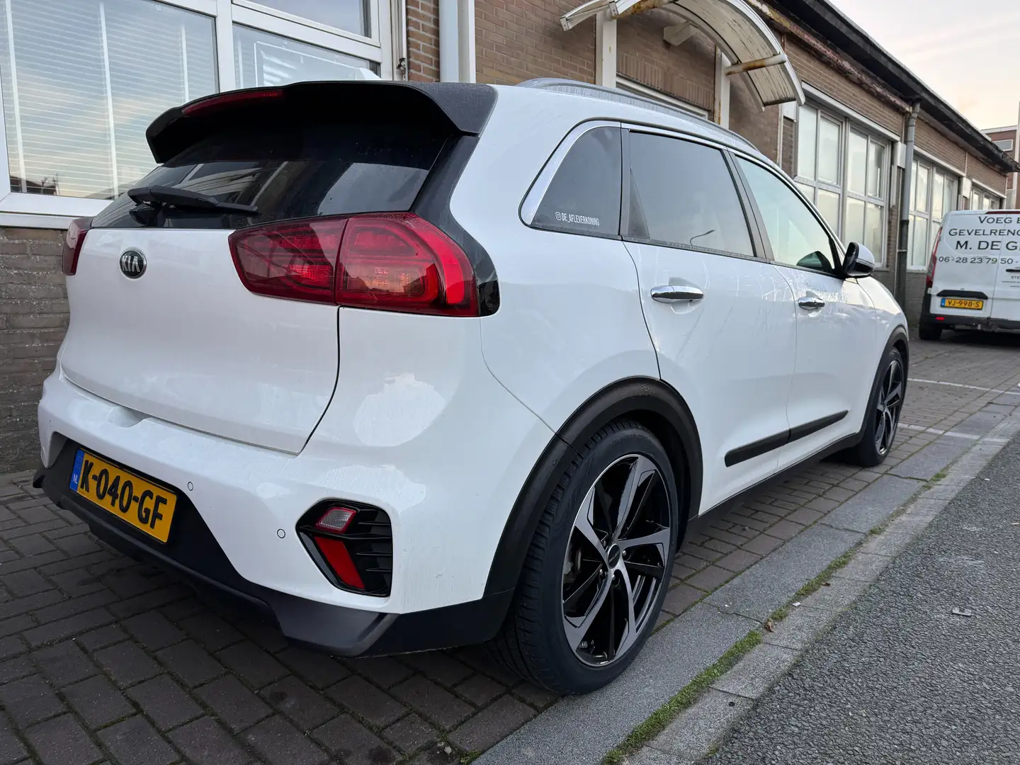 Kia Niro Niro 1.6 GDi H. Dyn.Pl.L Alb - 2