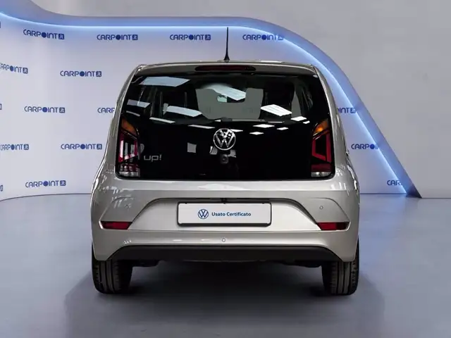 Volkswagen up! view 6