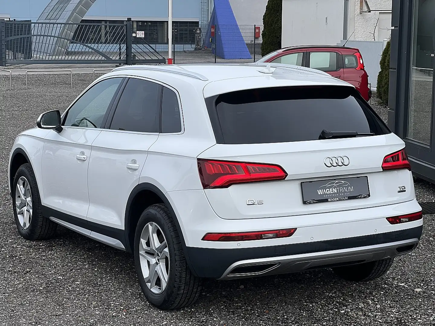 Audi Q5 2,0 TDI quattro S-tronic*APPLE CARPLAY*PDC*SHZ*LED Weiß - 2