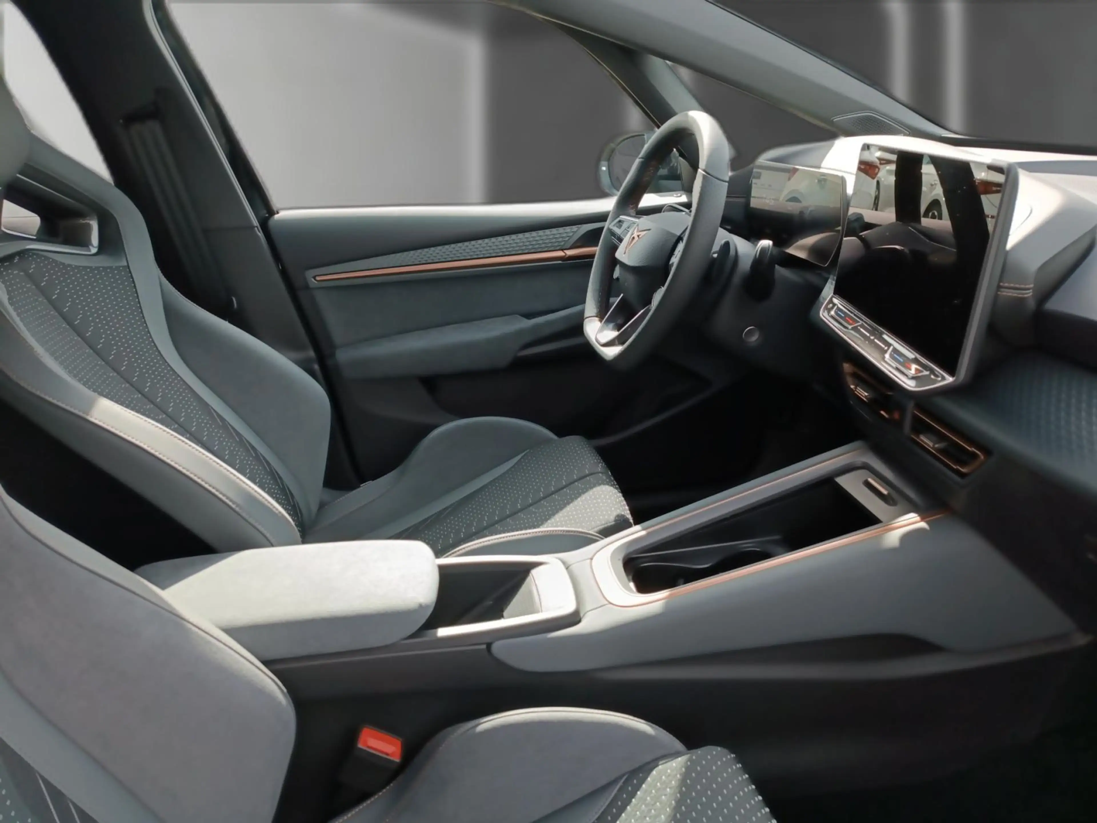 CUPRA Born VZ 79 kWh *MATRIX*HuD*ACC*NAV*R-CAM*SHZ* — photo 10