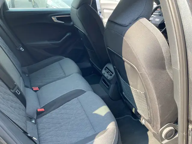 Audi A5 view 13