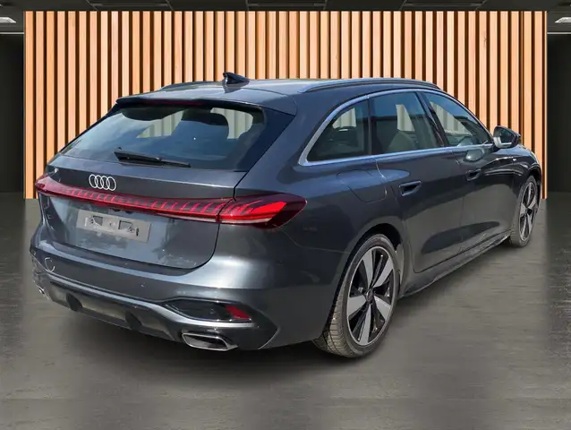 Audi A5 view 12