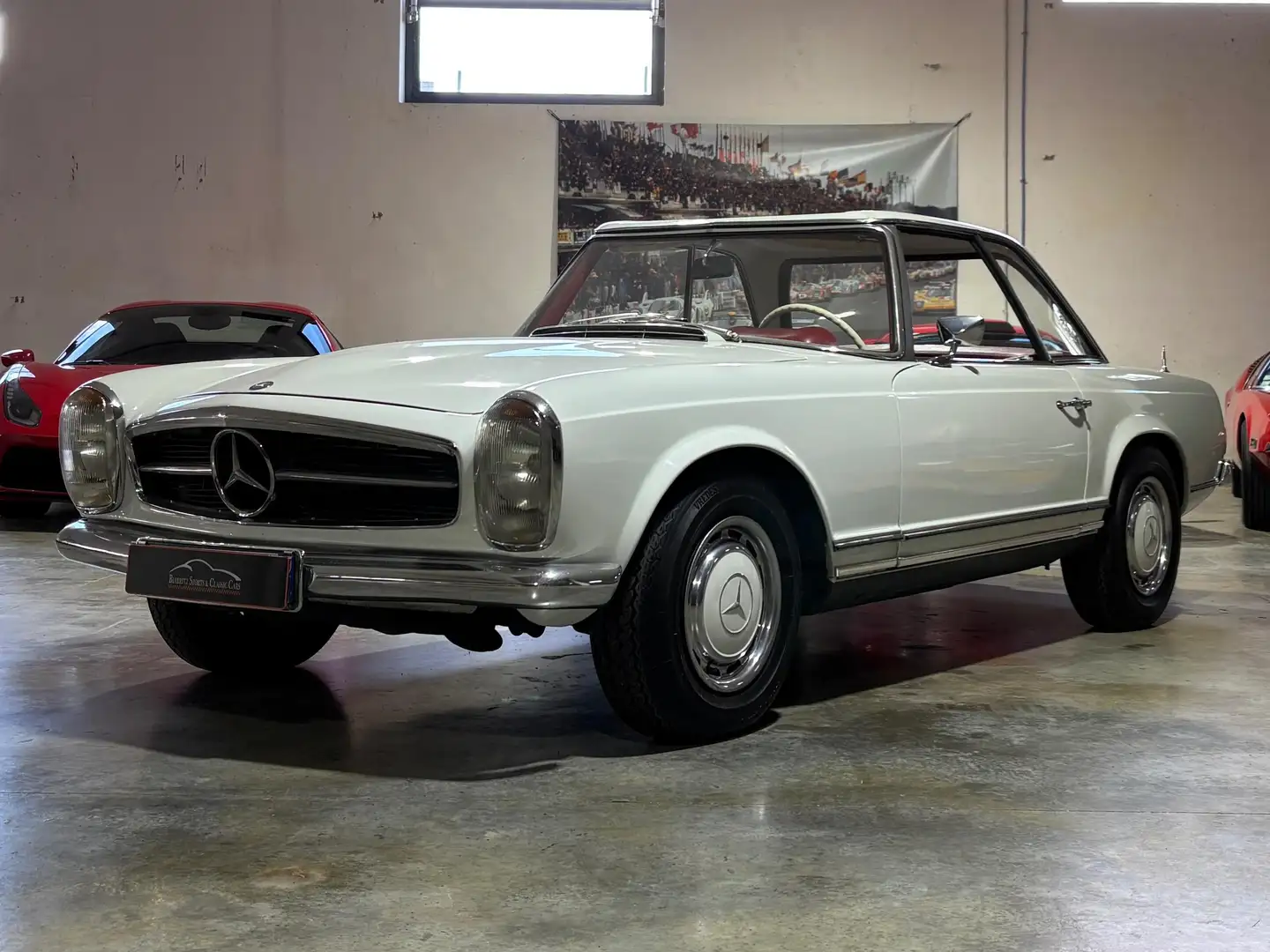 Mercedes-Benz SL 280 Pagode Weiß - 1