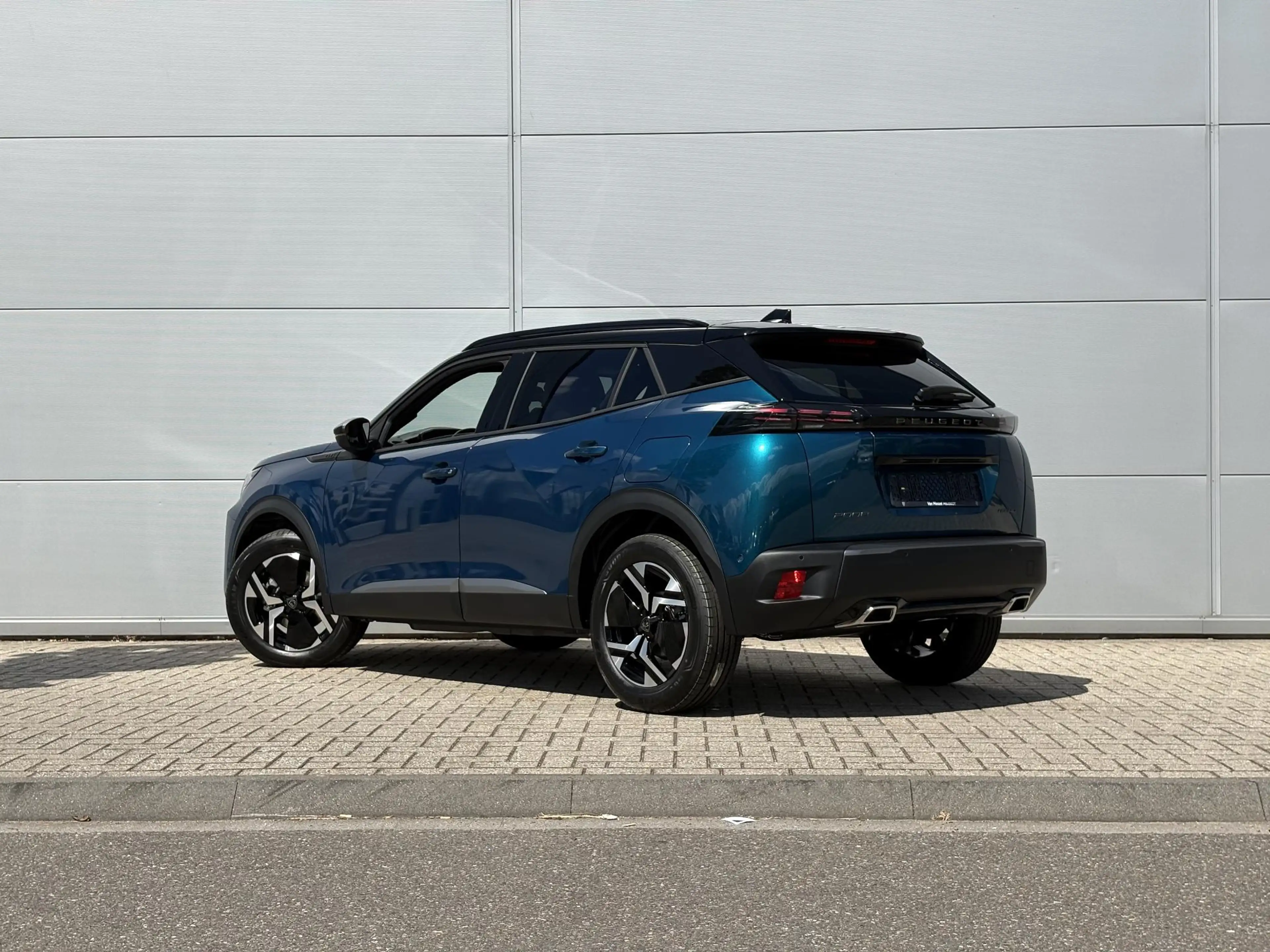Peugeot 2008 1.2 Hybrid 145 GT 21% Korting | Camera | Adaptieve — photo 4