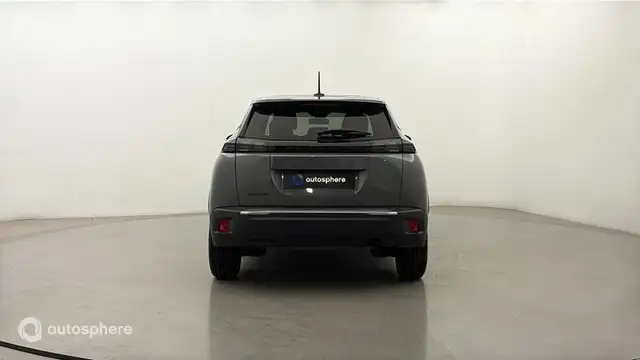 Peugeot 2008 view 6
