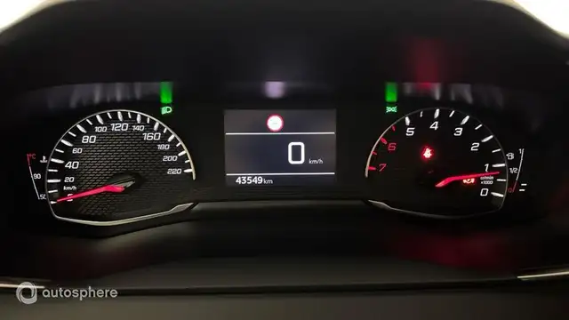 Peugeot 2008 view 10