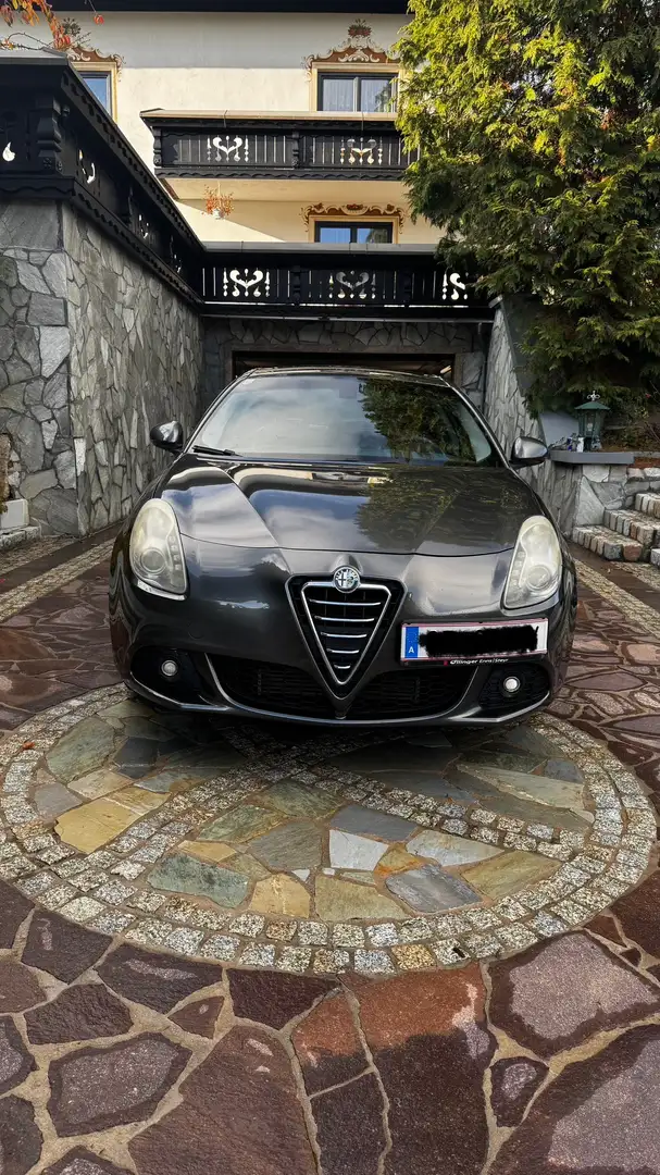 Alfa Romeo Giulietta 1,4 TB Distinctive - 1