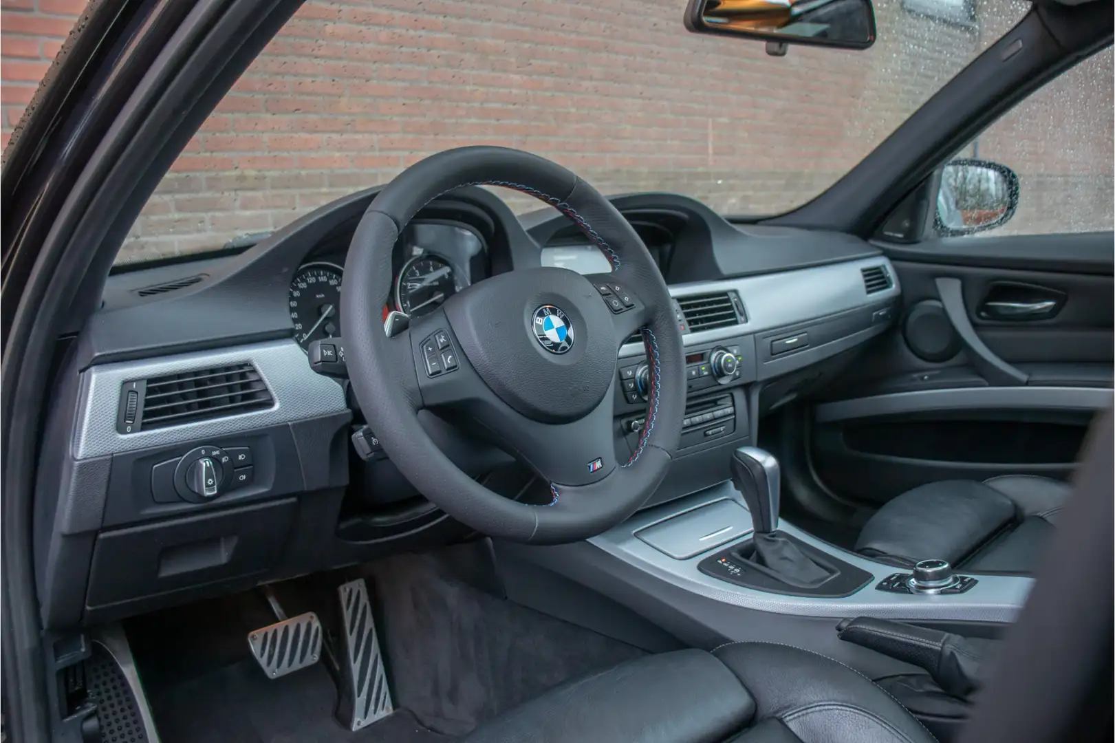 BMW 325 3-serie 325i 240pk Carbon Sport Edition, Origineel Noir - 2