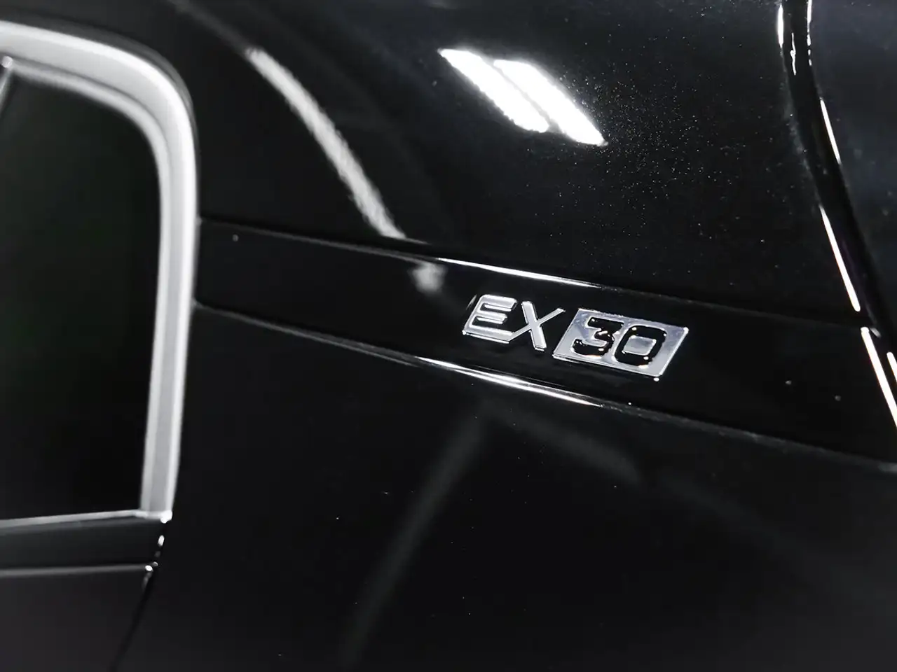 Volvo EX30 снимка Volvo EX30