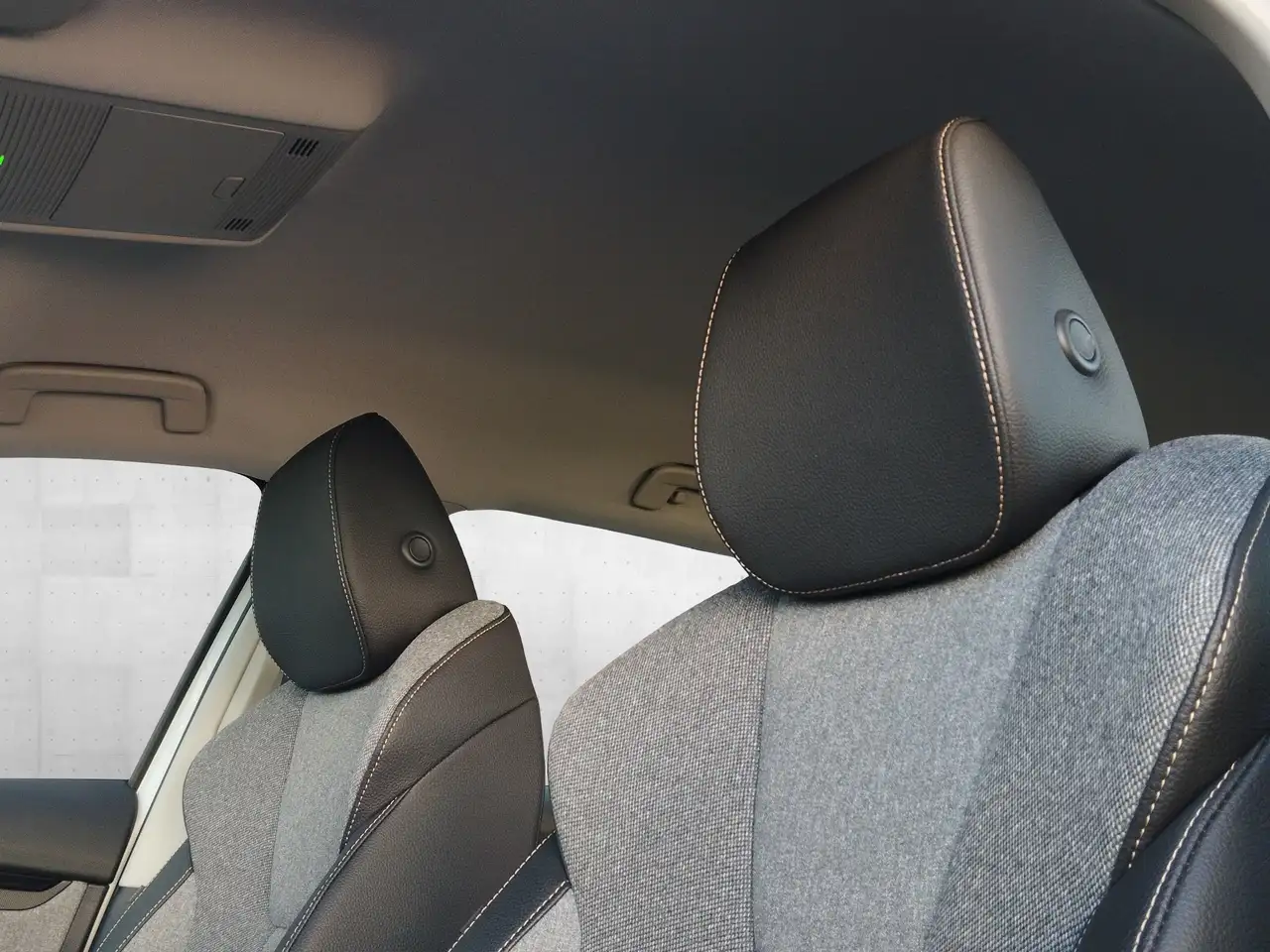 Skoda Octavia Combi 1.5 TSI Selection Facelift, миниатюра 8