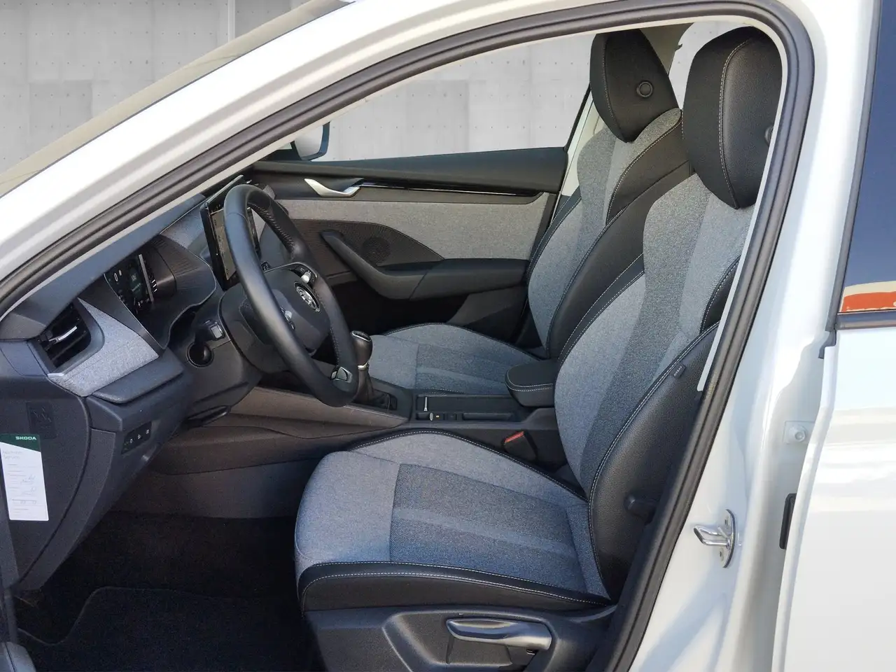 Skoda Octavia Combi 1.5 TSI Selection Facelift, миниатюра 7