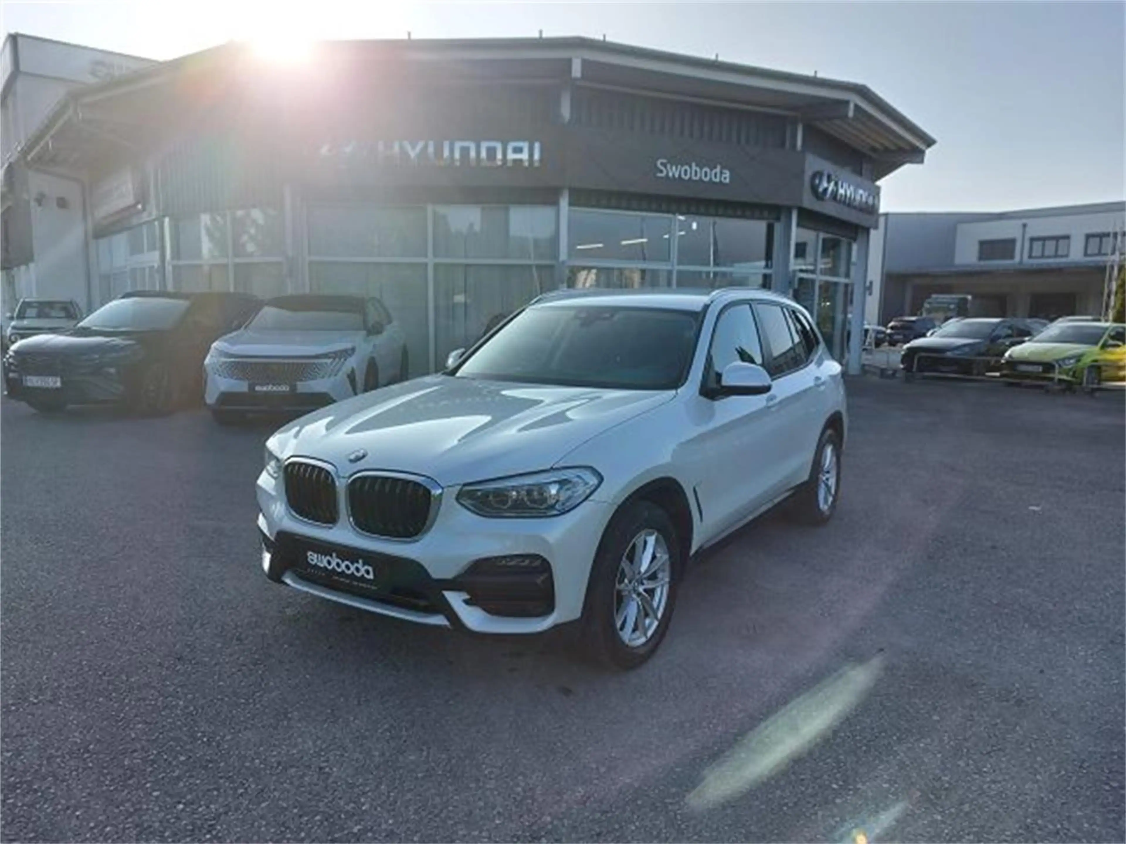 BMW X3 xDrive20d Advantage — photo 6
