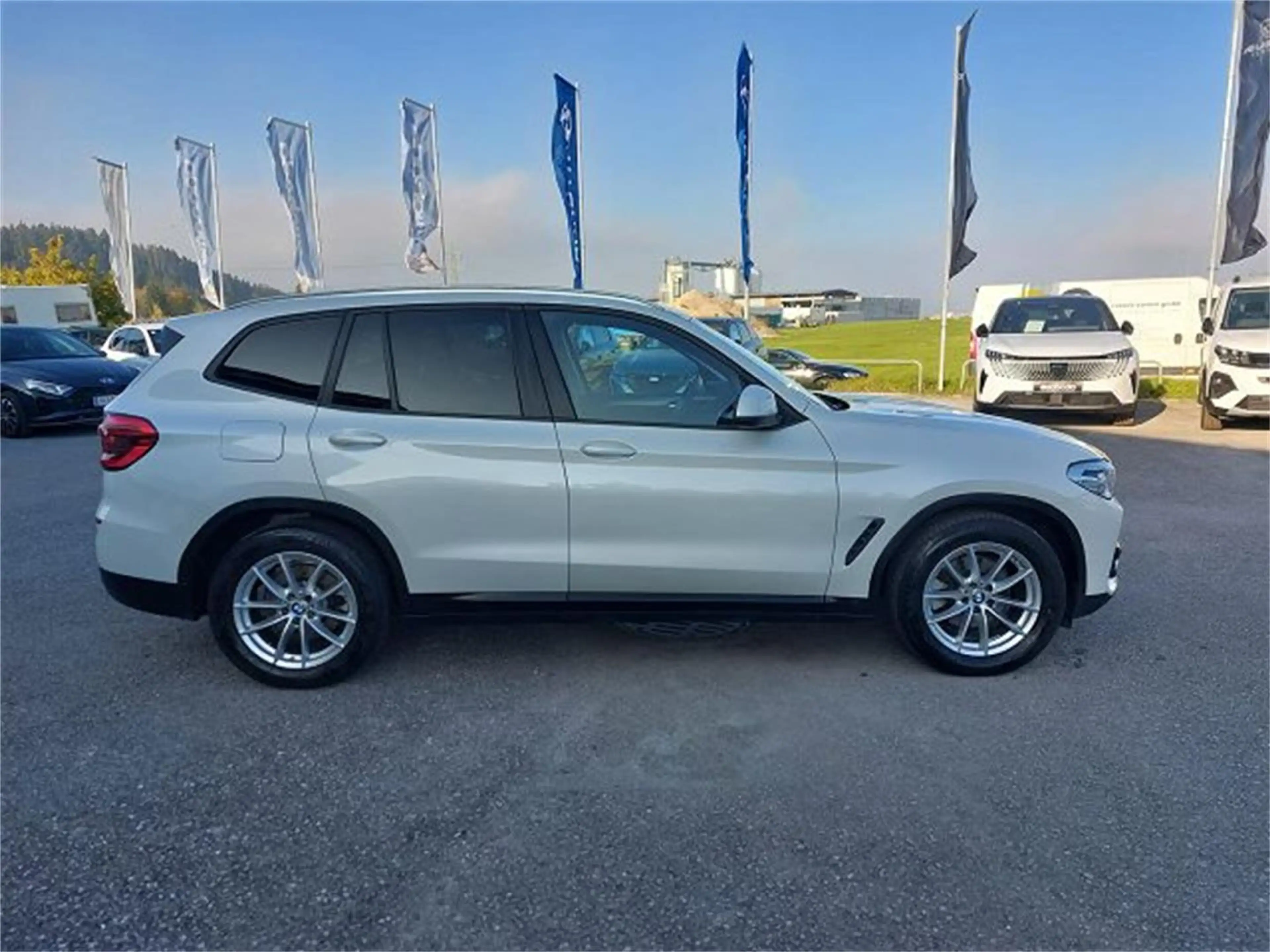 BMW X3 xDrive20d Advantage — photo 2