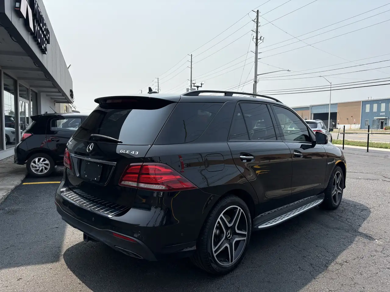 Mercedes-Benz GLE снимка Mercedes-Benz GLE