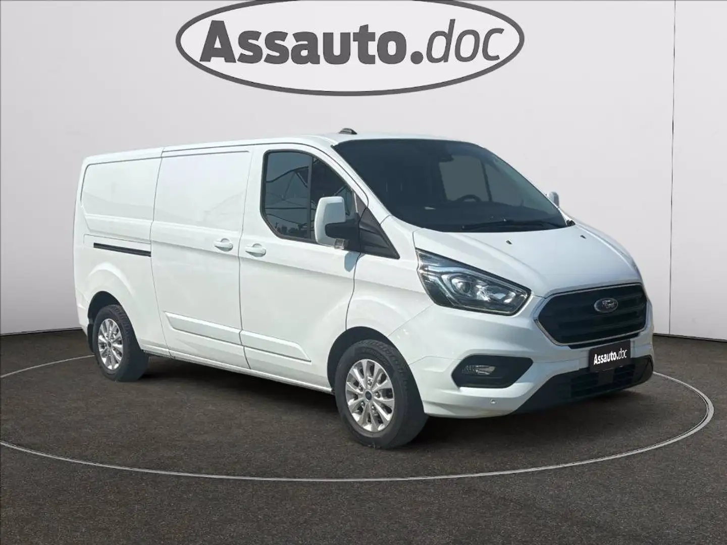 Ford Transit Custom 300 2.0 tdci 170cv Titanium L2H1 E6 Blanc - 1
