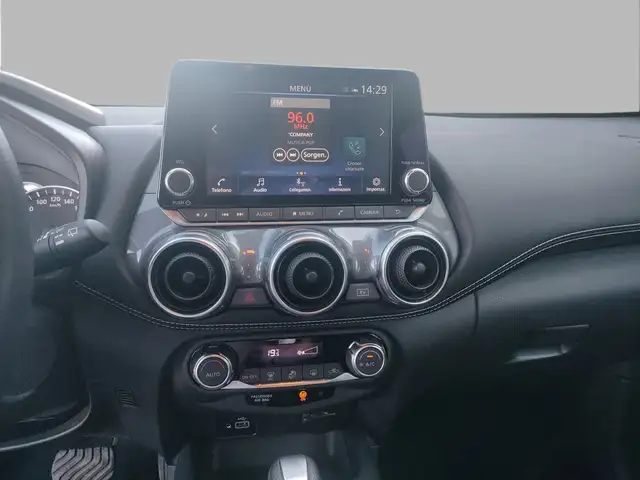 Nissan Juke view 12