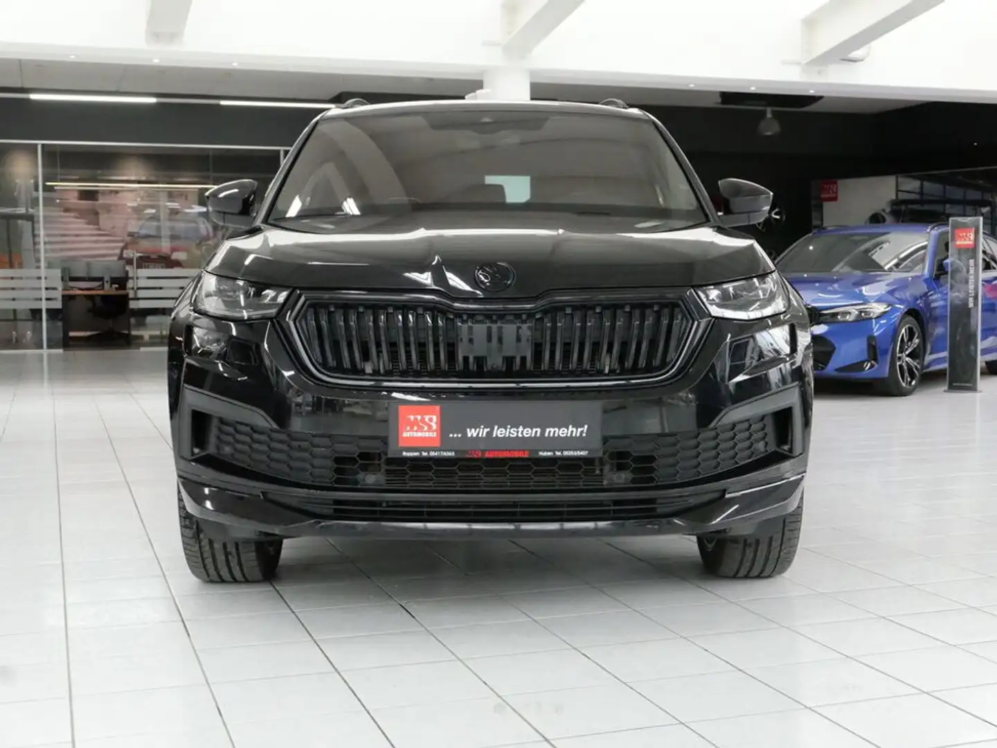 Skoda Kodiaq Sportline 4x4 *7 SITZER*AHK*AREAVIEW*AHK* Schwarz - 2