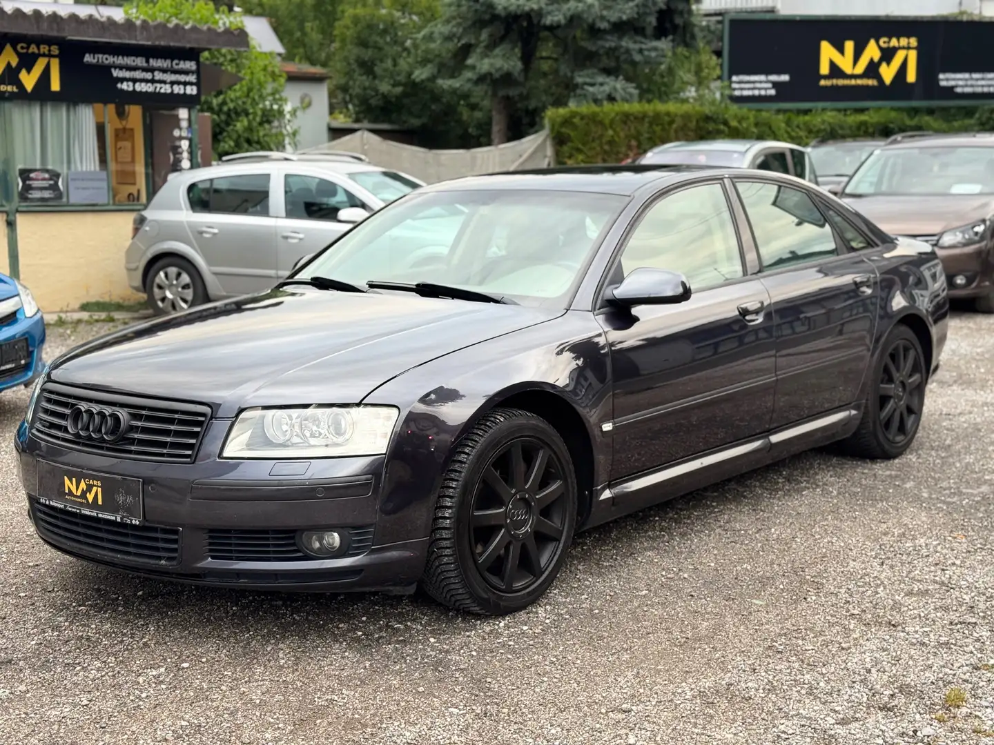 Audi A8 4,2 V8 quattro Tiptronic Grijs - 2