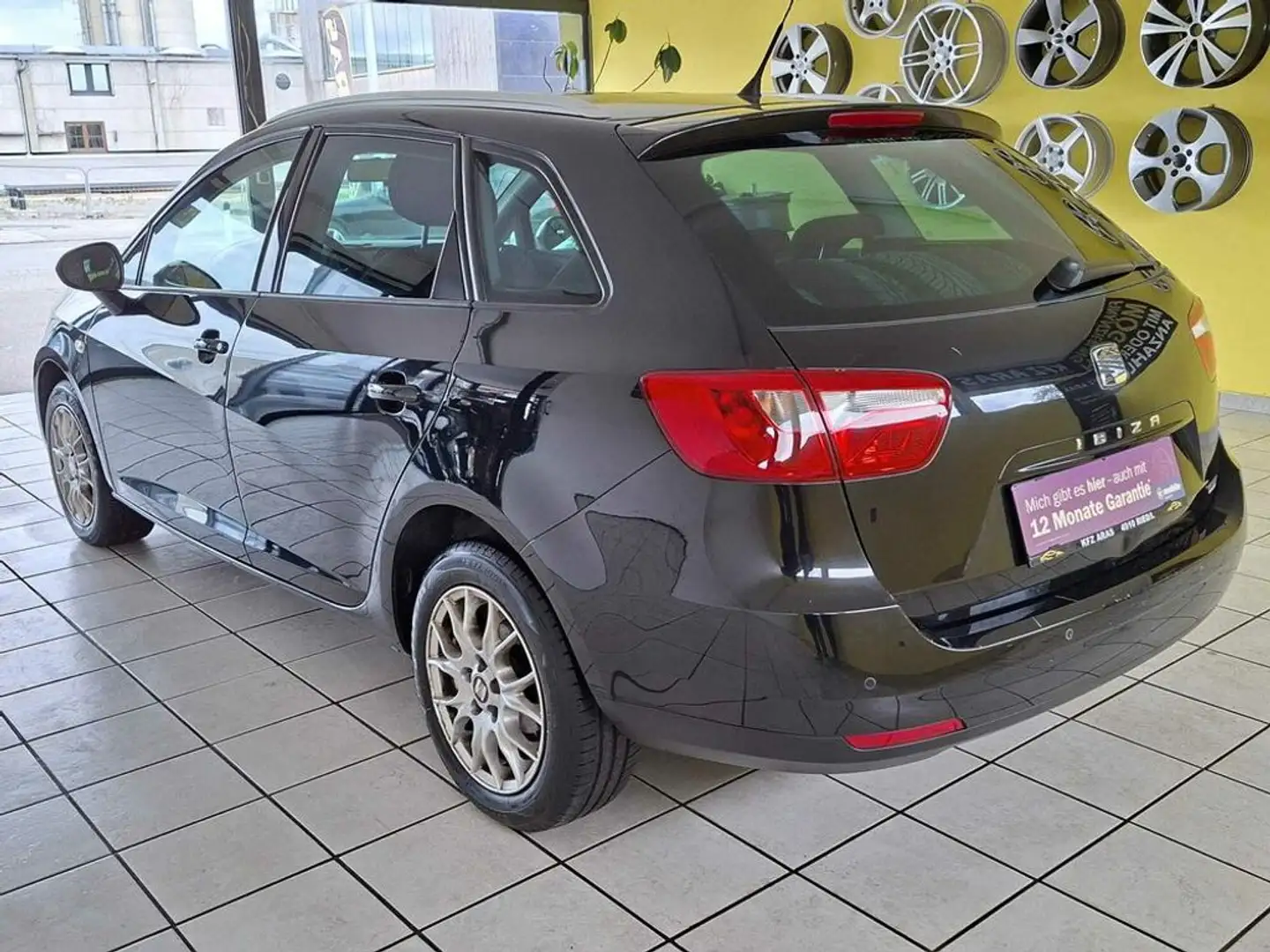 SEAT Ibiza GUTER ZUSTAND, PICKERL NEU, KLIMA Schwarz - 2