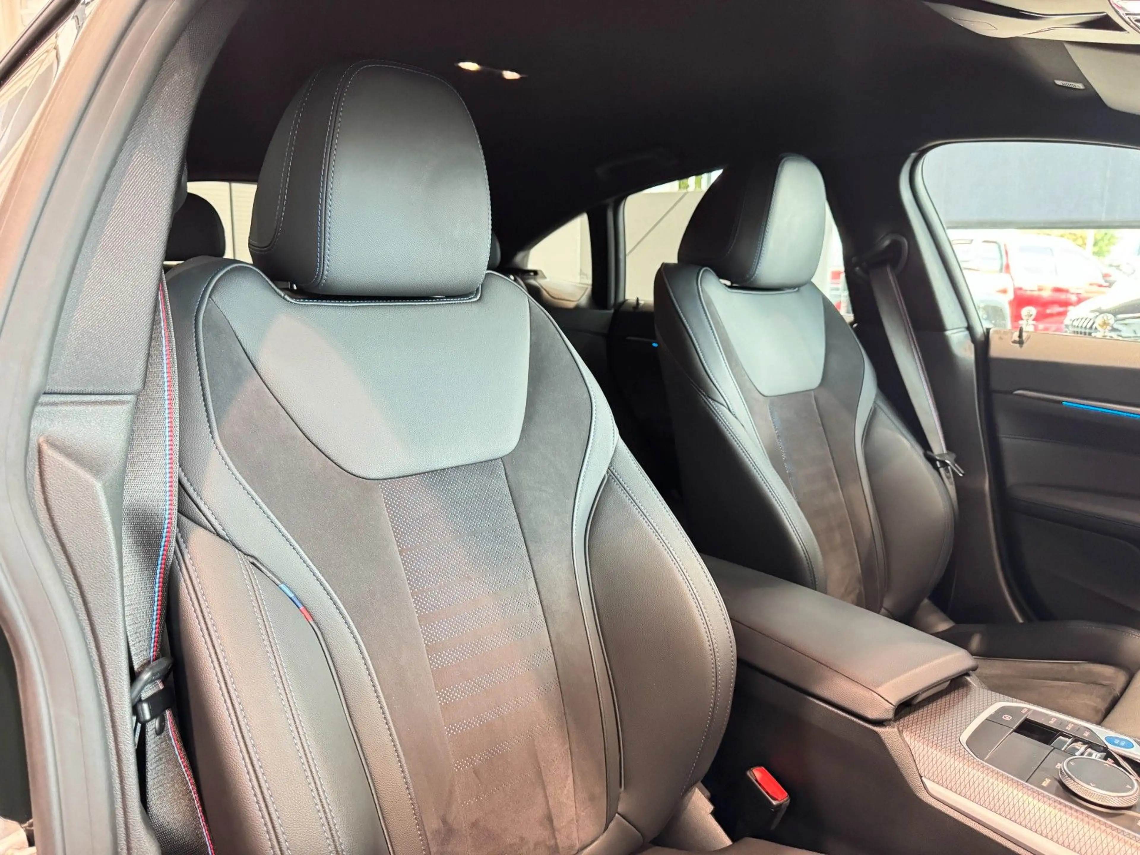 BMW i4 M50 M-Sport Pro Laser SurrView H&K ACC 19" — photo 19