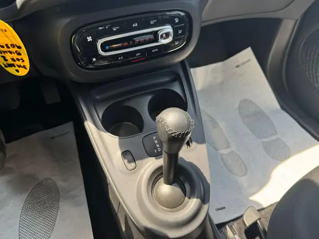 Smart Fortwo view 11