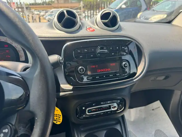 Smart Fortwo view 10