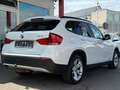 BMW X1 20d sDrive/PANORAMA/NAVI/AHK/KLIMA/SHZ Weiß - thumbnail 4