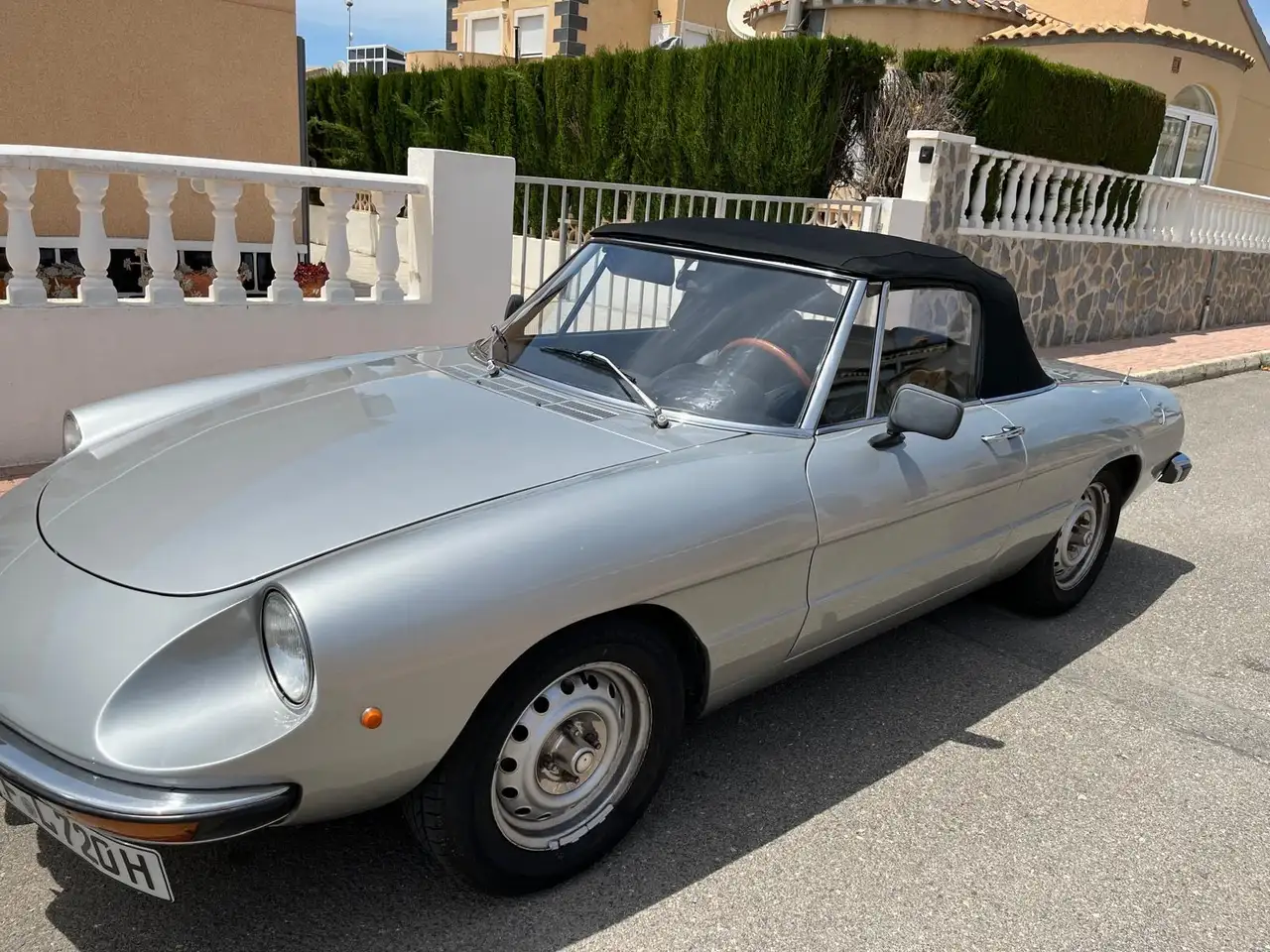 Alfa Romeo Spider 1600, foto 1