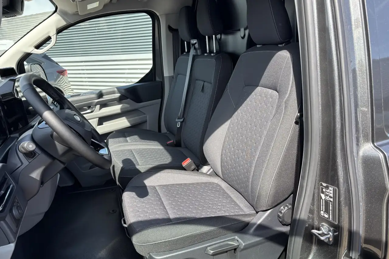 Ford Transit Custom 2026 — фото 14