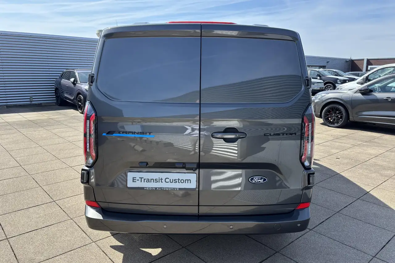Ford Transit Custom 2026