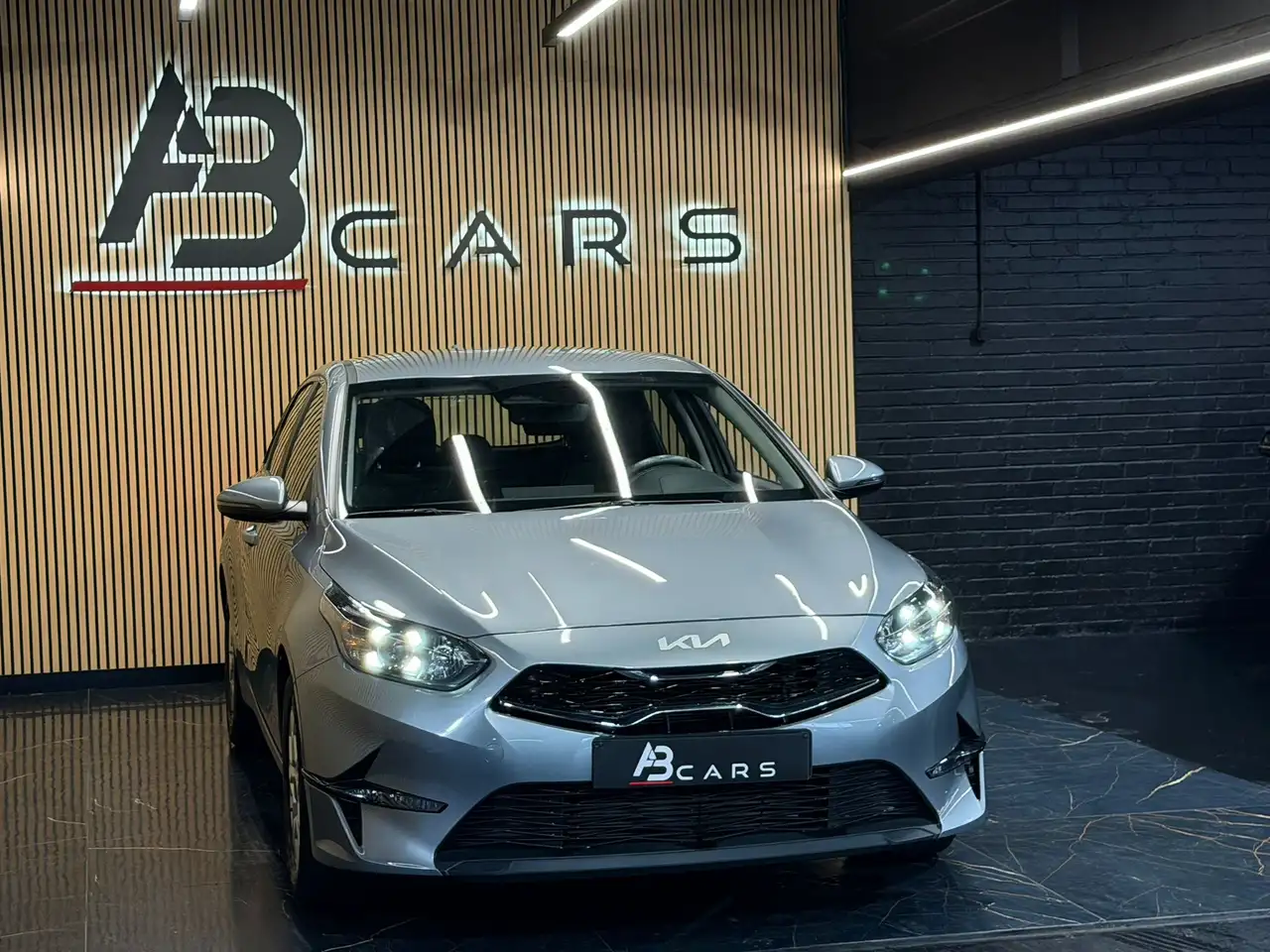 Kia Ceed 1.0 T-GDi * SPORT * 1ER PROPRIÉTAIRE *, миниатюра 6