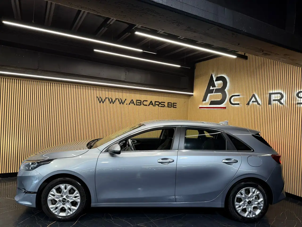 Kia Ceed 1.0 T-GDi * SPORT * 1ER PROPRIÉTAIRE *, миниатюра 2