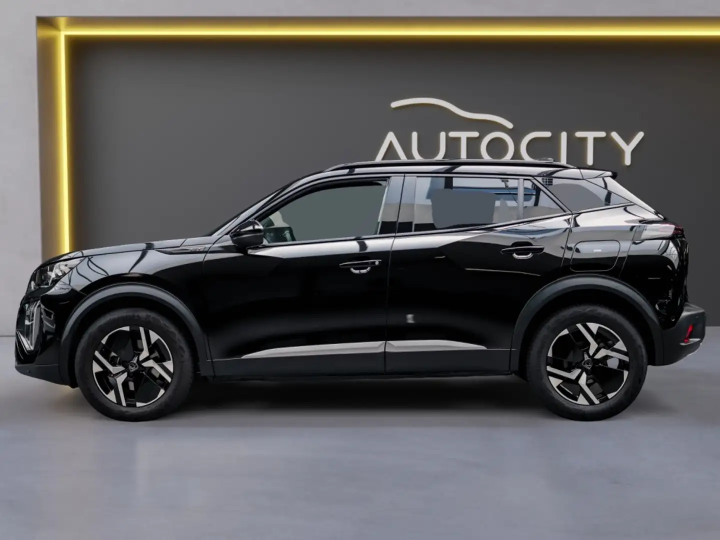Peugeot 2008 2008 1.2 Hybrid 136 GT E-DSC Pano l Camera l Keyle Noir - 2