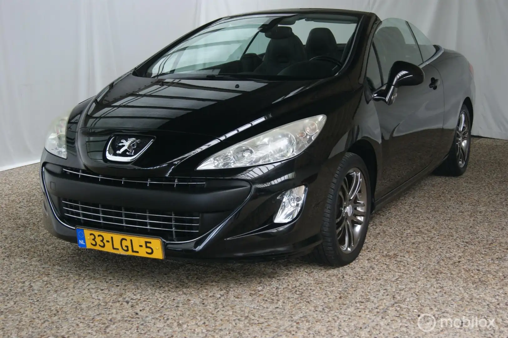 Peugeot 308 CC 1.6 VTi Sport Černá - 1