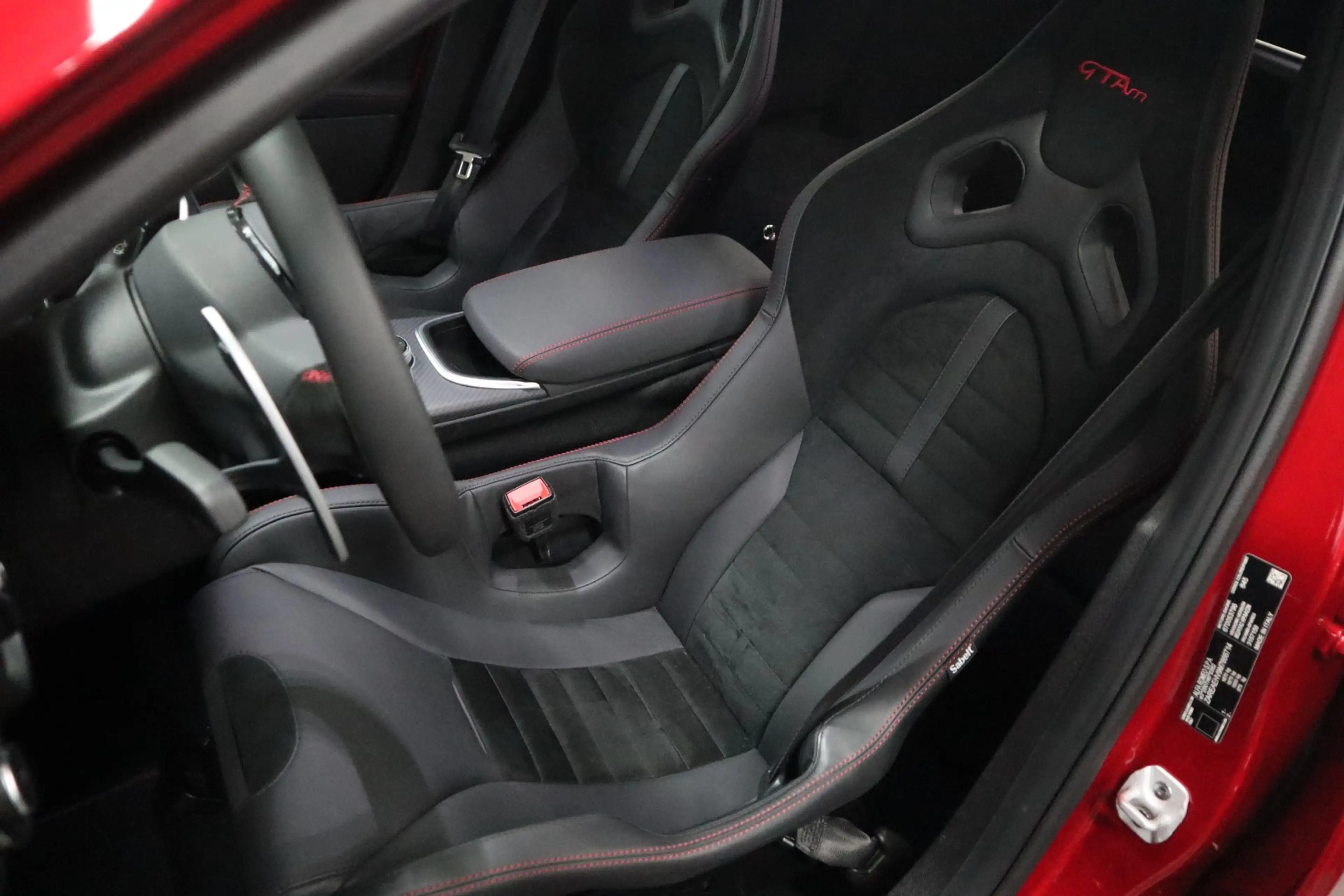 Alfa Romeo Giulia GTAm — photo 10