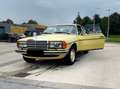 Mercedes-Benz 230 W123 Geel - thumbnail 1