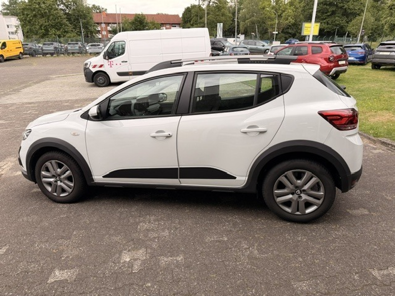 Dacia Sandero Stepway Comfort TCe 90 — photo 2