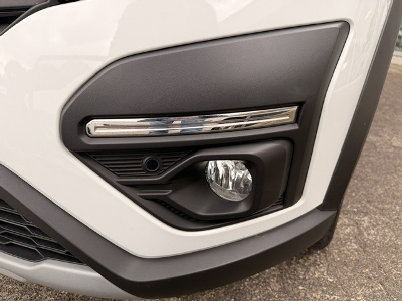 Dacia Sandero Stepway Comfort TCe 90 — photo 16